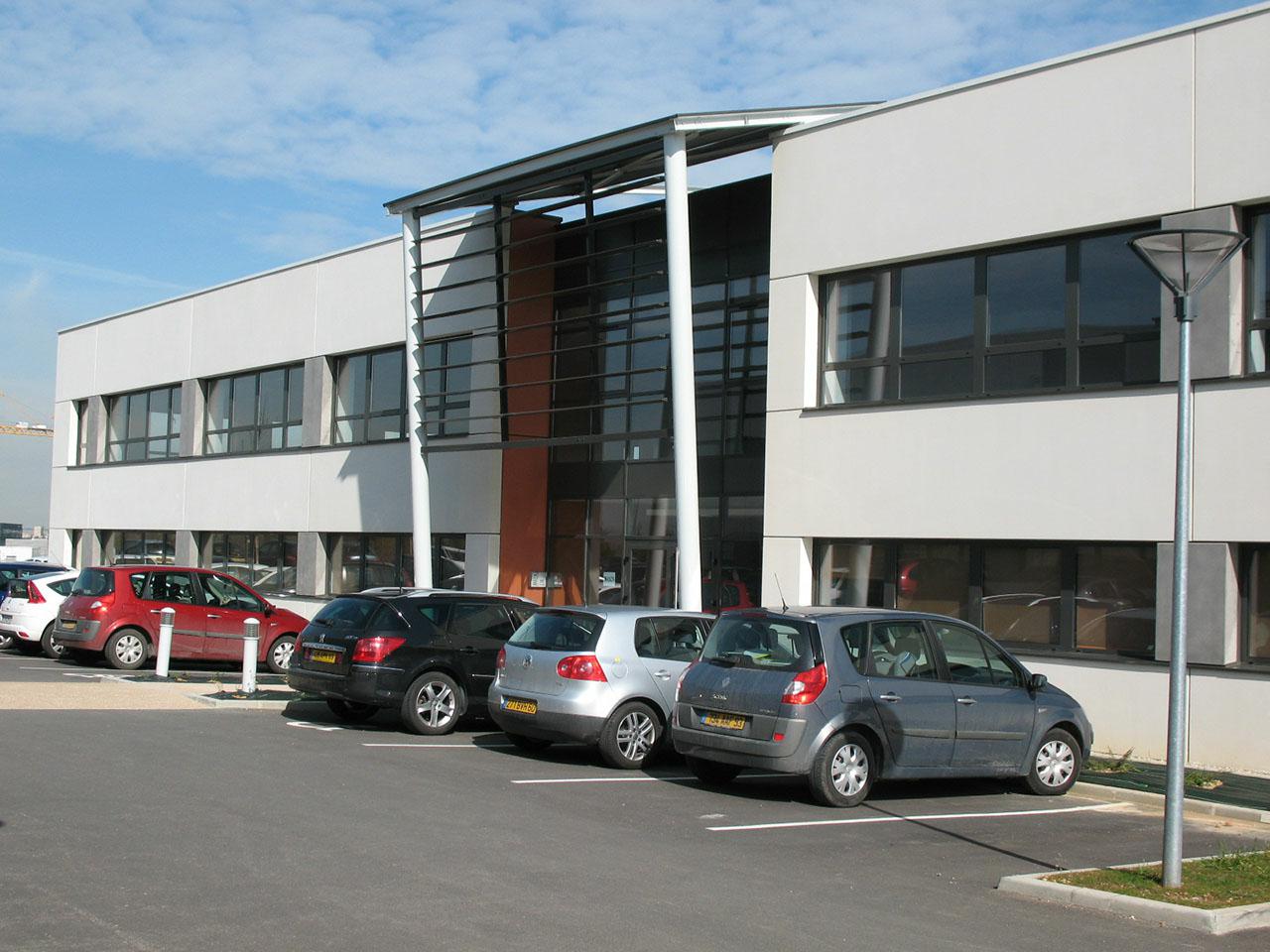 Bureau Saint-Priest 2000m² Location bureau Saint-Priest Rhône OLBUR2108965 0